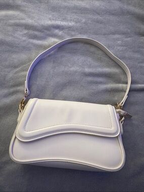Classic White Shoulder Bag - Minimalist Women’s Handbag